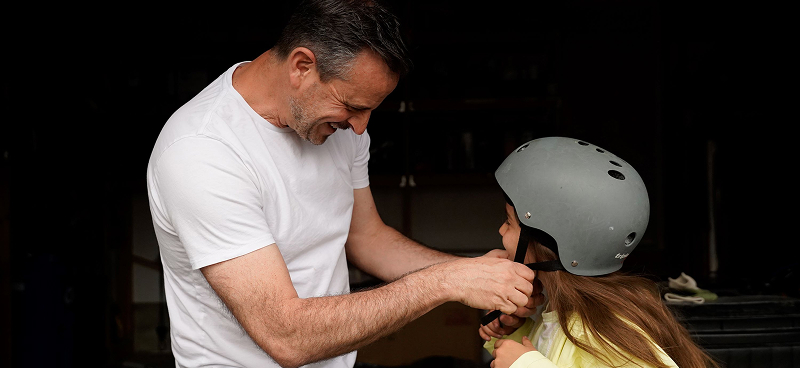 Fit a helmet properly for biking